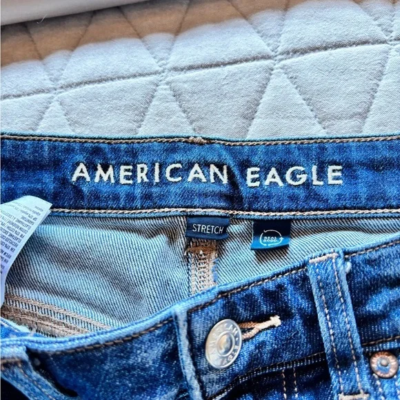 American Eagle Outfitters Deep Blue Ripped Wide Leg Jeans - Picture 2 of 6